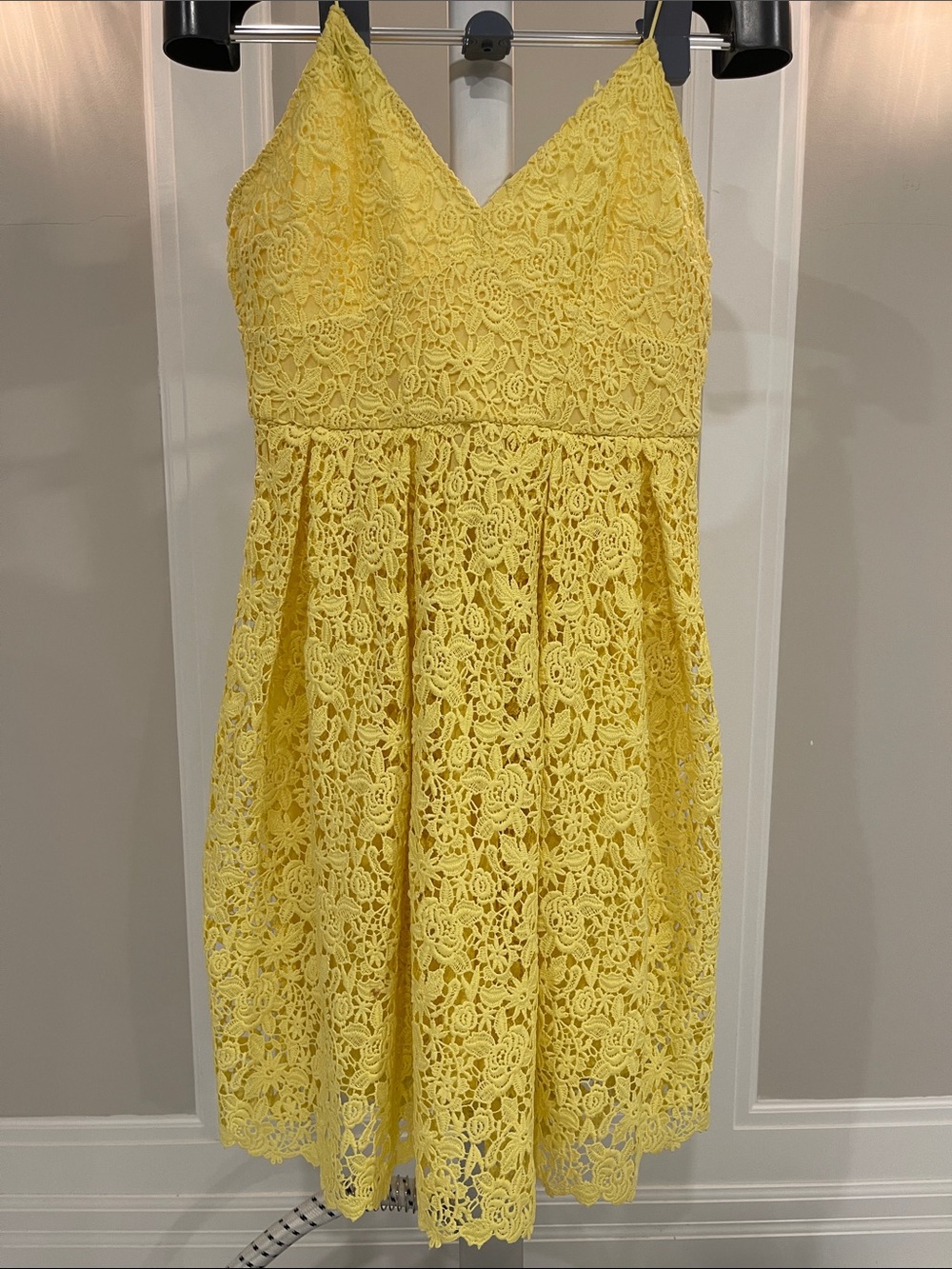 H&M Yellow Lace V-Neck Spaghetti Strap Dress